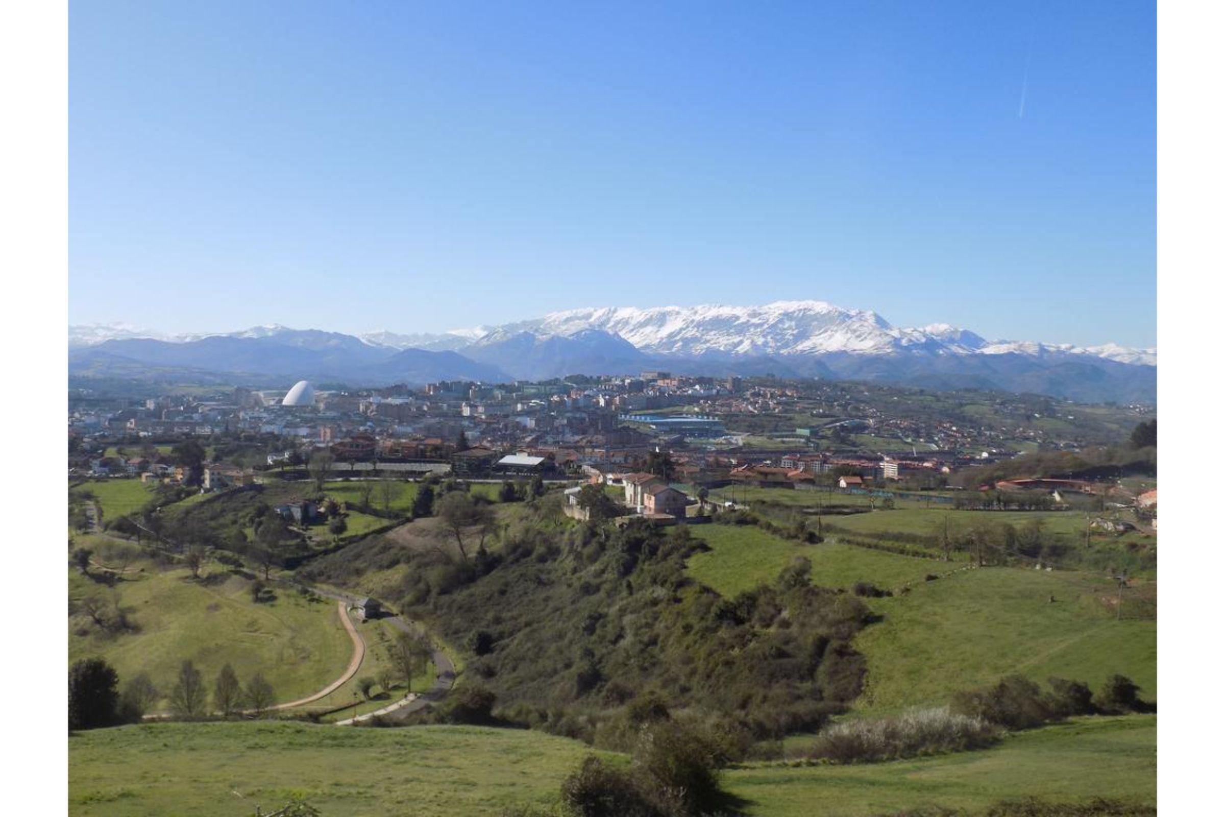Hotel City House Las Lomas Oviedo Buitenkant foto