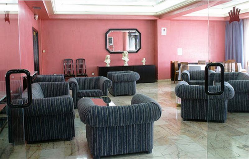 Hotel City House Las Lomas Oviedo Buitenkant foto